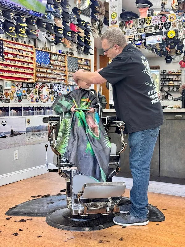 Lenny's Classic Barber Shop — Barber shop in Port Orchard